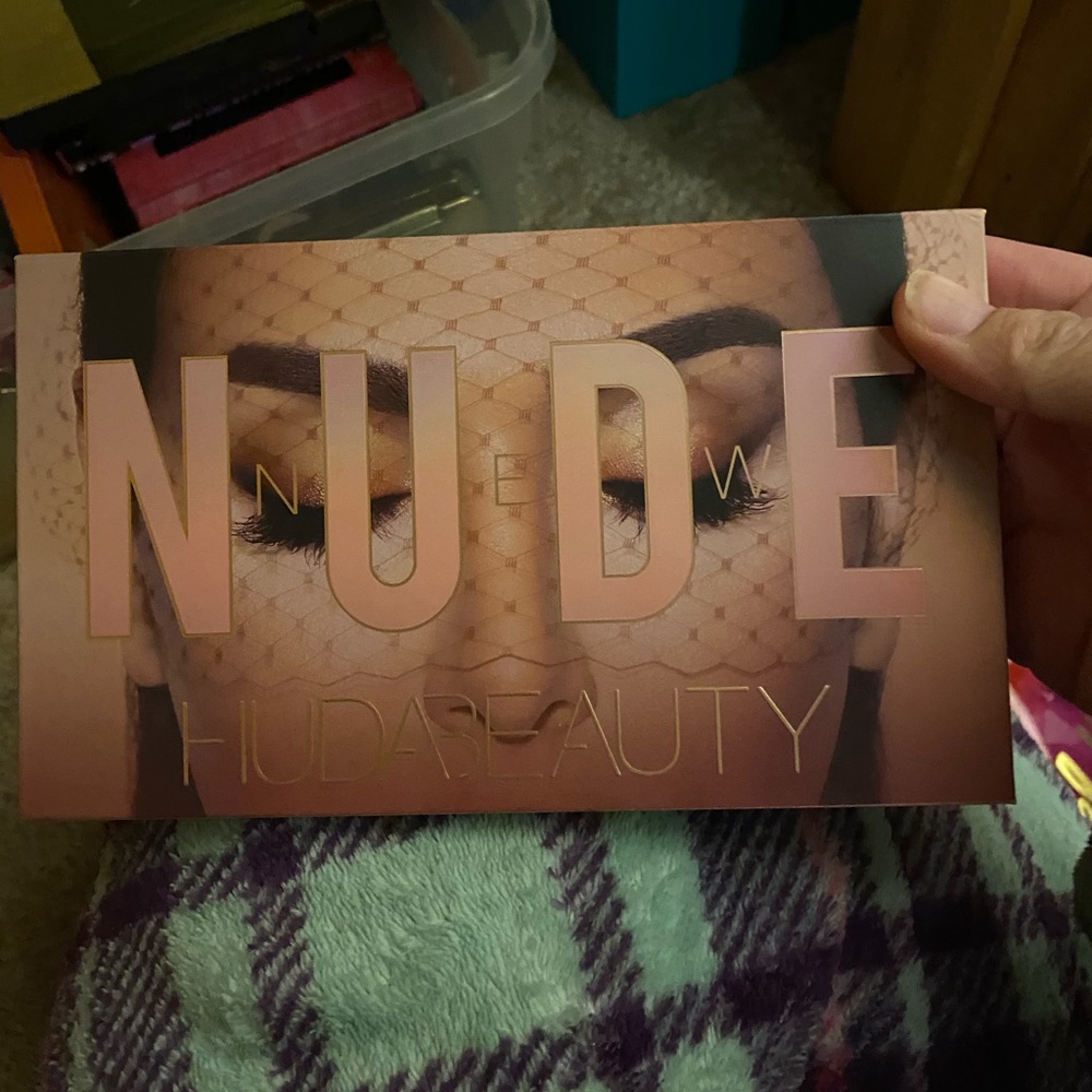 Huda Beauty Original Nude Palette
